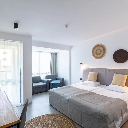 Отель Excelsior 4*