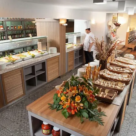 Excelsior Отель 4*